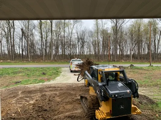 Thomas Land Services Logo