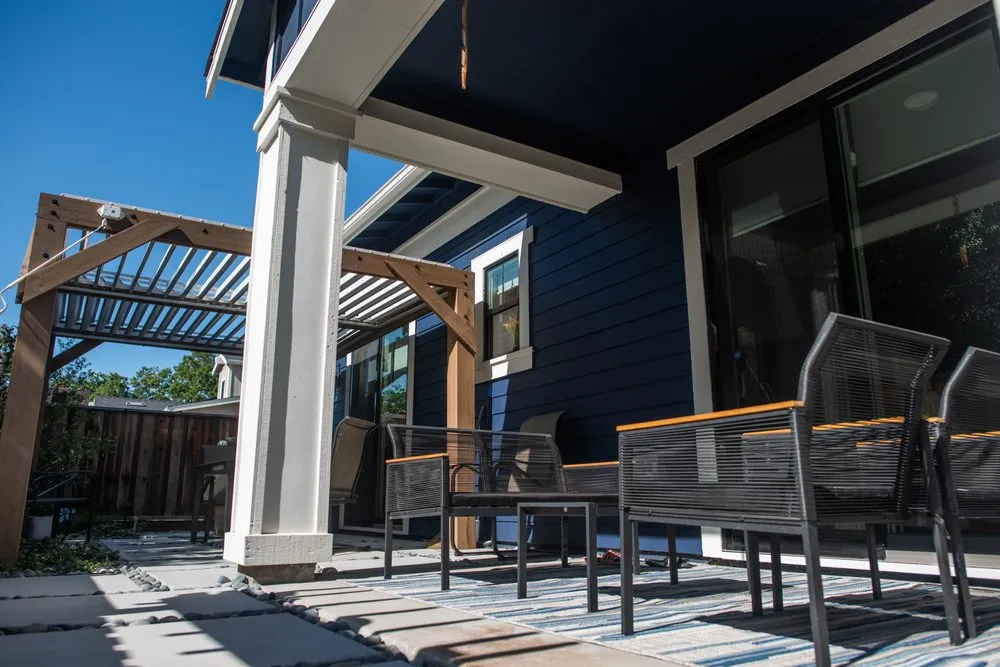 Top-rated lawn care service experts serving Healdsburg, CA - Thomas Landscapes