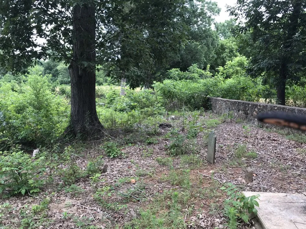 Custom garden landscaping in Bessemer City, NC by Thomas Lawn & Landscaping