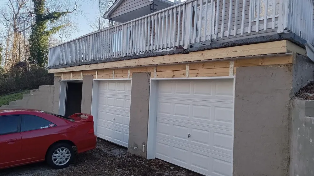 Professional yard cleanup service with custom design across Englewood, TN - Thomas Masonry & Mowing