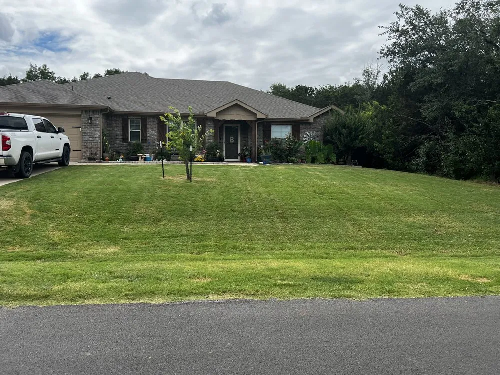 Reliable outdoor landscaping for beautiful yards in Granbury, TX by Thomas Scott Landscaping