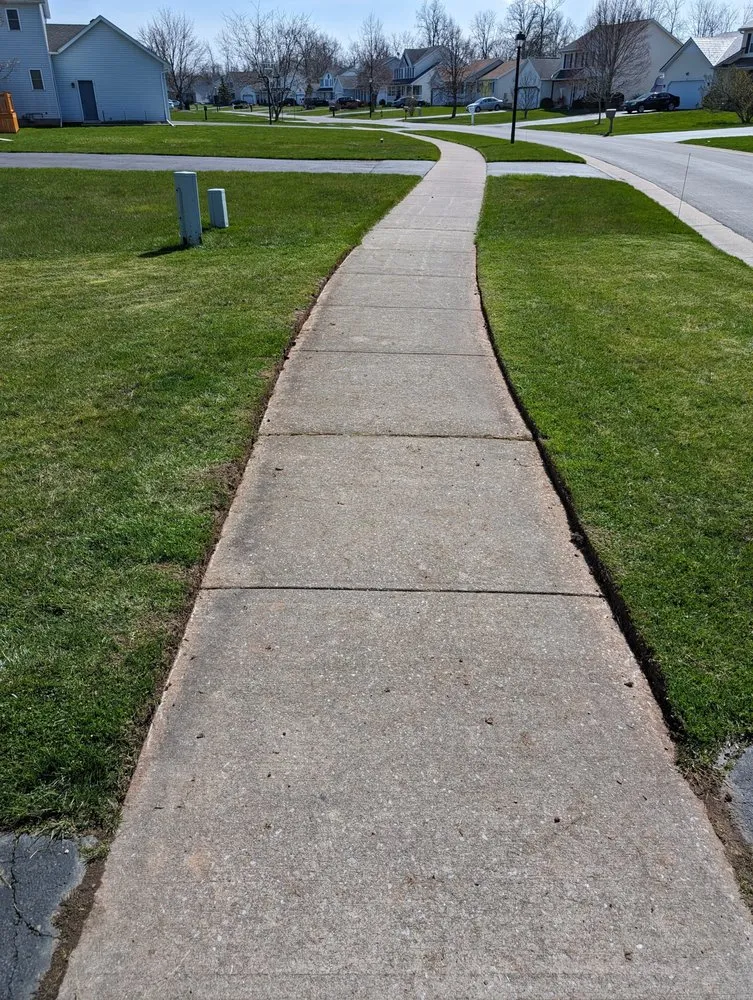 Trusted garden landscaping experts serving Brockport, NY - Thomas Trimming Landscape