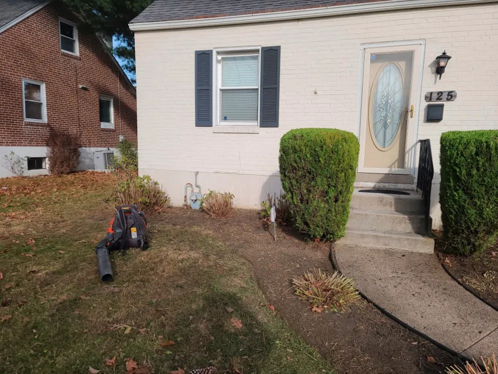 Top-rated yard maintenance experts serving Sharon Hill, PA - Thompson & Sons Landscaping