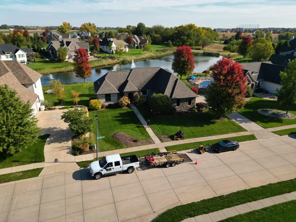 Top-rated yard maintenance experts serving Davenport, IA - Thompson Acres