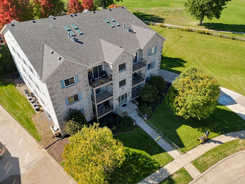 Custom yard cleanup service in Davenport, IA - Thompson Acres