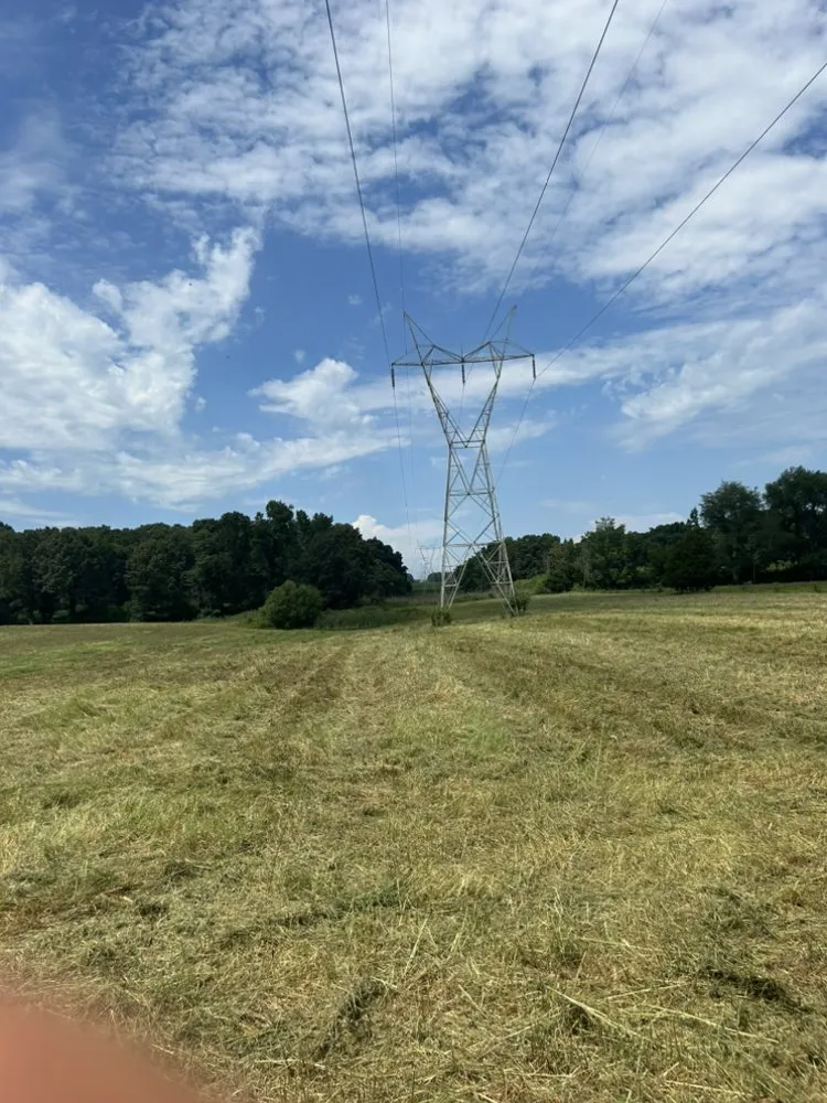 Local residential landscaping experts serving Ashland City, TN - Thompson Fleet Repair