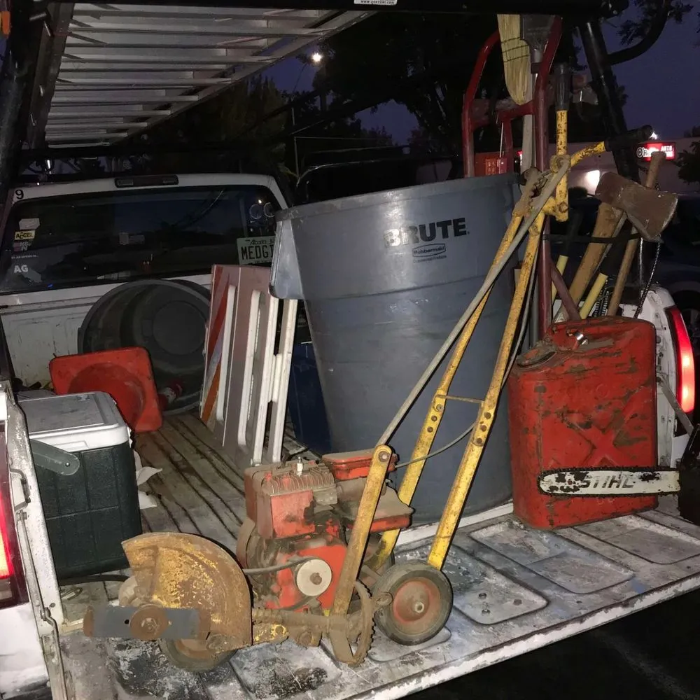 Top-rated landscape design for homes across Oakdale, CA - Thompson Lawn Care