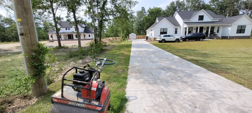 Reliable landscaping services in Latta, SC - Thompson Moving Ground