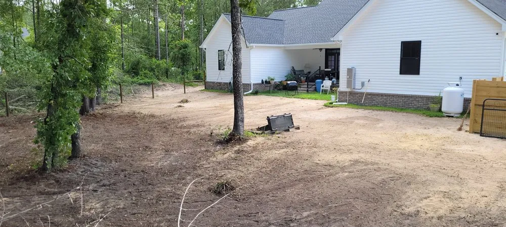 Trusted lawn care service in Latta, SC - Thompson Moving Ground