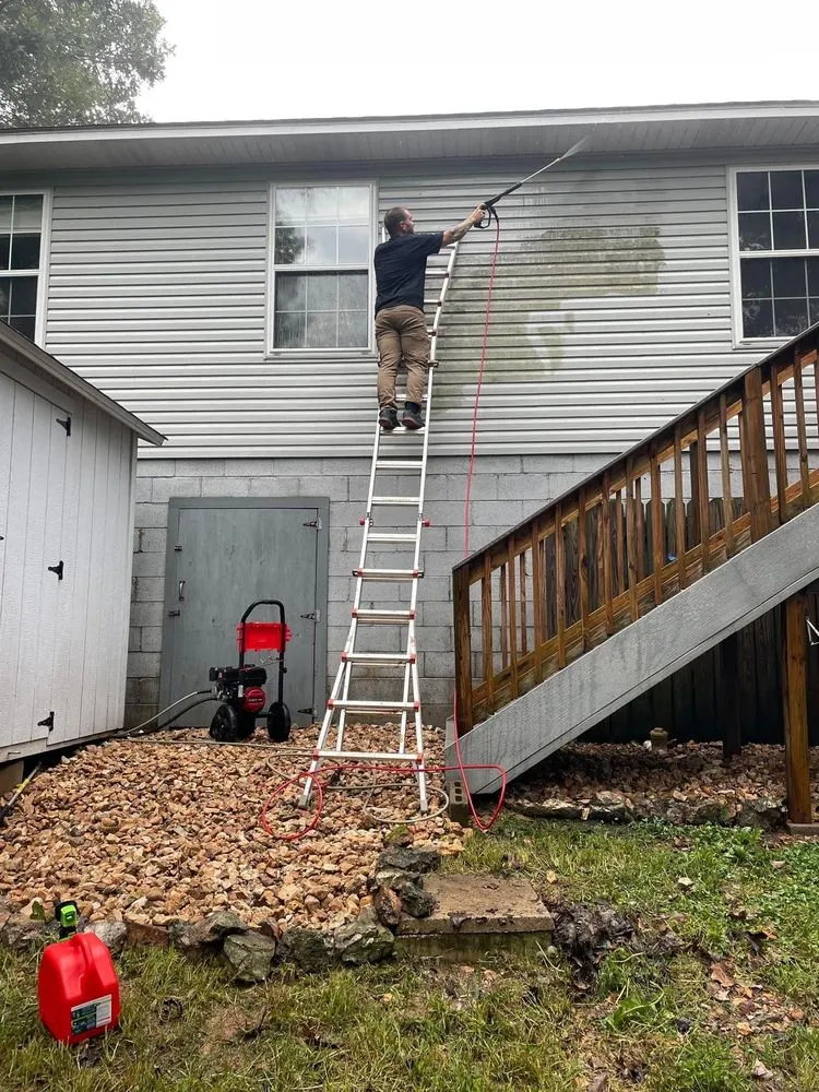 Custom yard maintenance in Bella Vista, AR - Thompson Projects and Productions