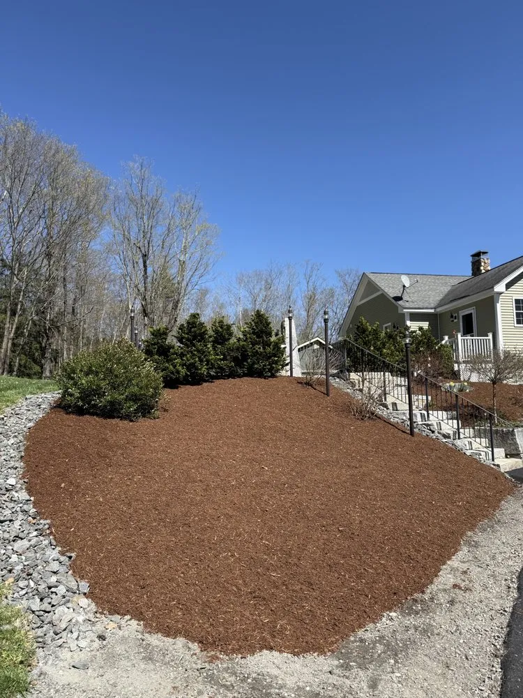 Local landscaping services experts serving Fitzwilliam, NH - Thompson Properties