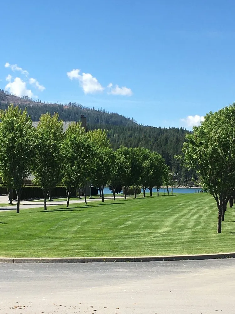 Expert lawn mowing service in Sandpoint, ID - Thompson Turf Services