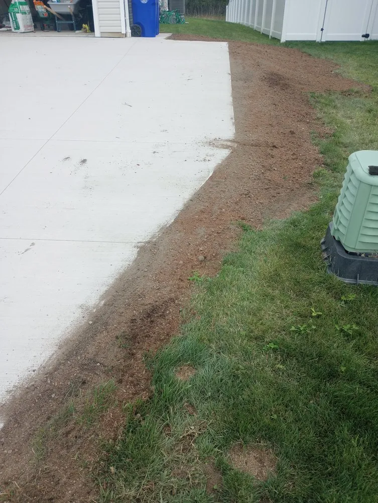 Expert landscape installation in Buffalo, NY by Thompson's landscaping