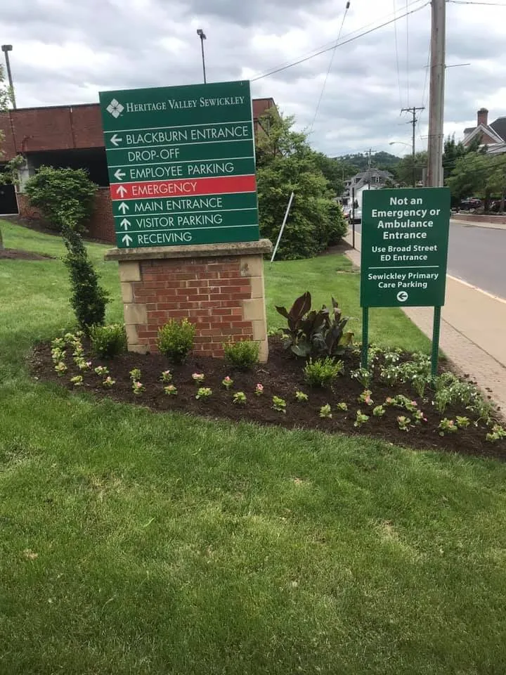 Custom landscaping services experts serving McKees Rocks, PA - Thompson’s Lawn Care & Gardening Service