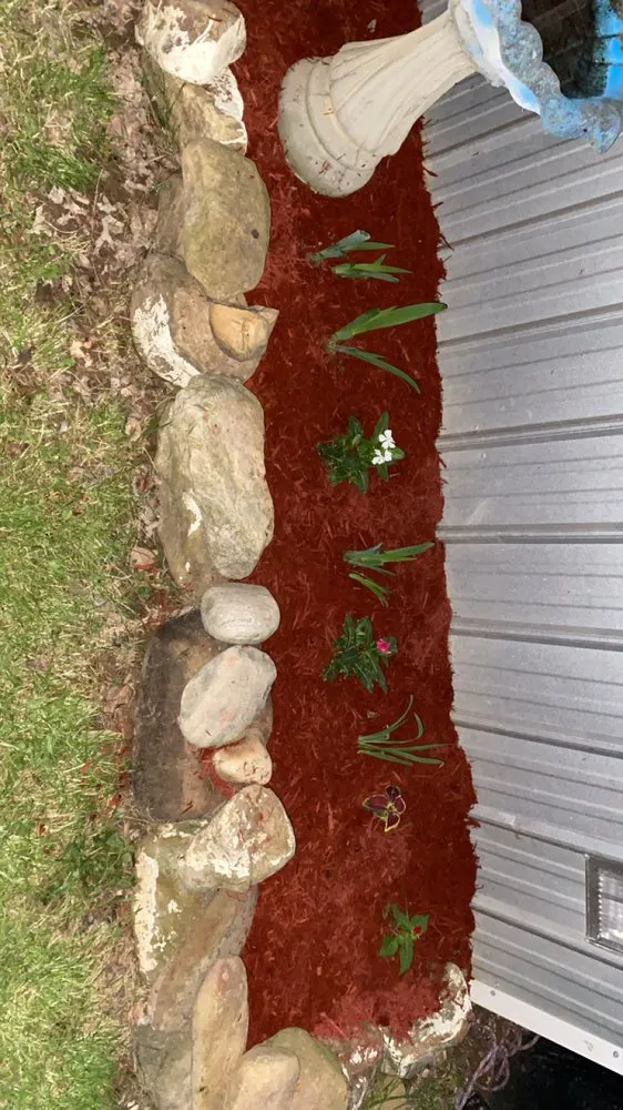 Custom landscape design with custom design in Newport, TN by Thompson’s Lawn Care