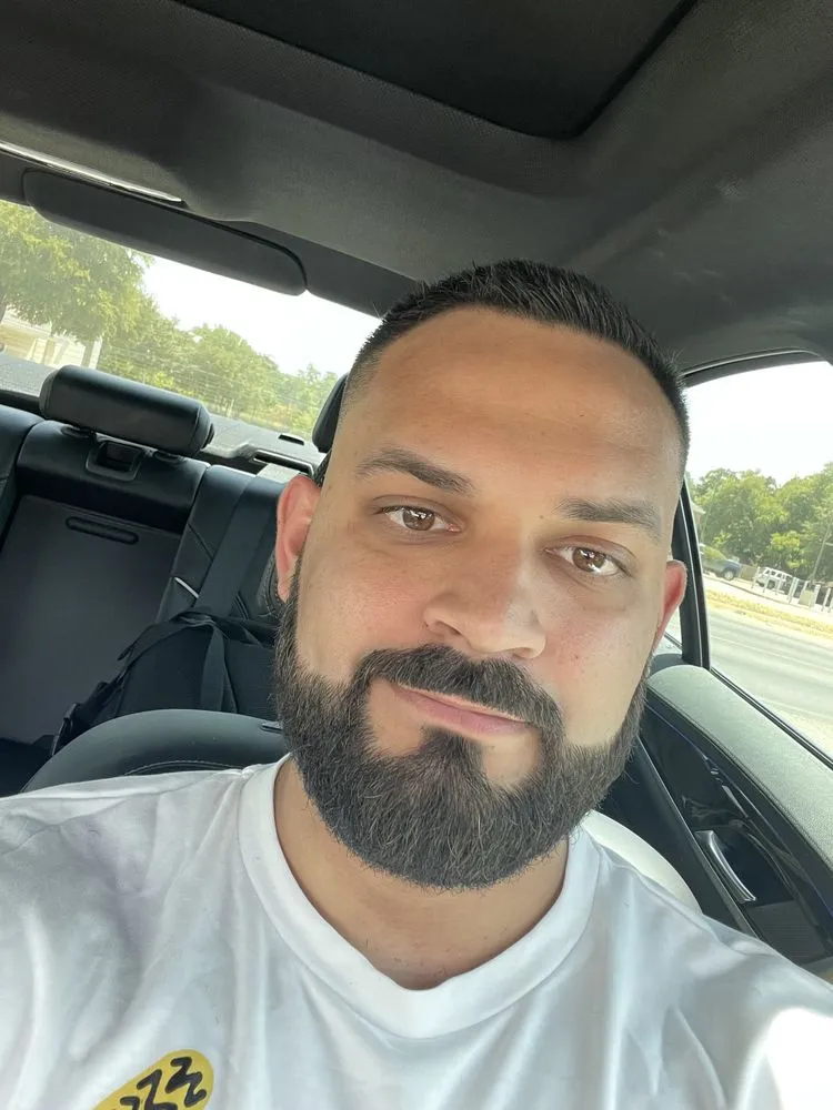 Affordable lawn care service in Godley, TX by Thompson’s Trims