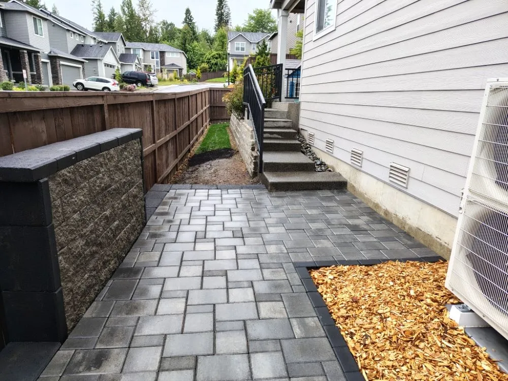 Top-rated yard cleanup service in Vancouver, WA - Thorn and Rose Landscaping