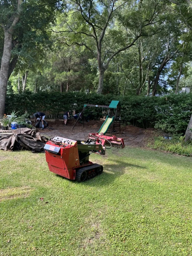 Custom yard maintenance in Charleston, SC - Thorn Lawn & Sod Contractors