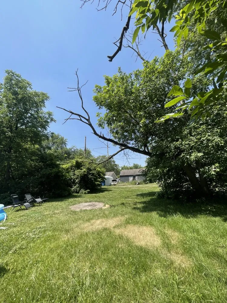 Affordable residential landscaping in Anderson, IN by Thornbury Tree Lawn Care