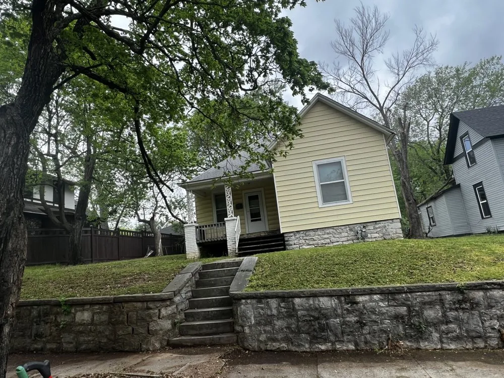 Local garden landscaping for outdoor upgrades in MO, MO by Thornton's Lawn Care and Engine Repair