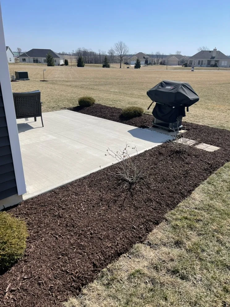 Custom garden landscaping in Fostoria, OH - Thorps lawn and landscaping