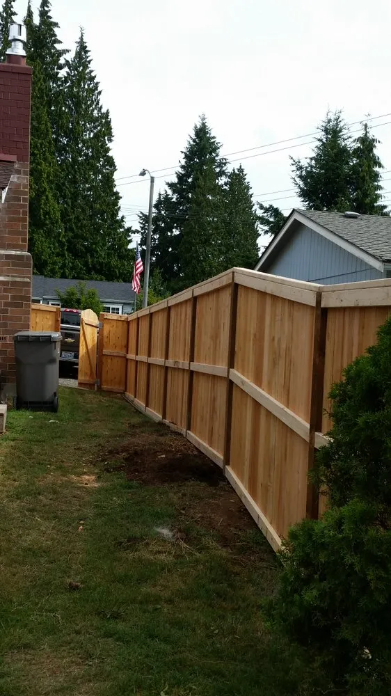 Custom outdoor landscaping in Marysville, WA by Tho’s Gardening And Landscaping Service