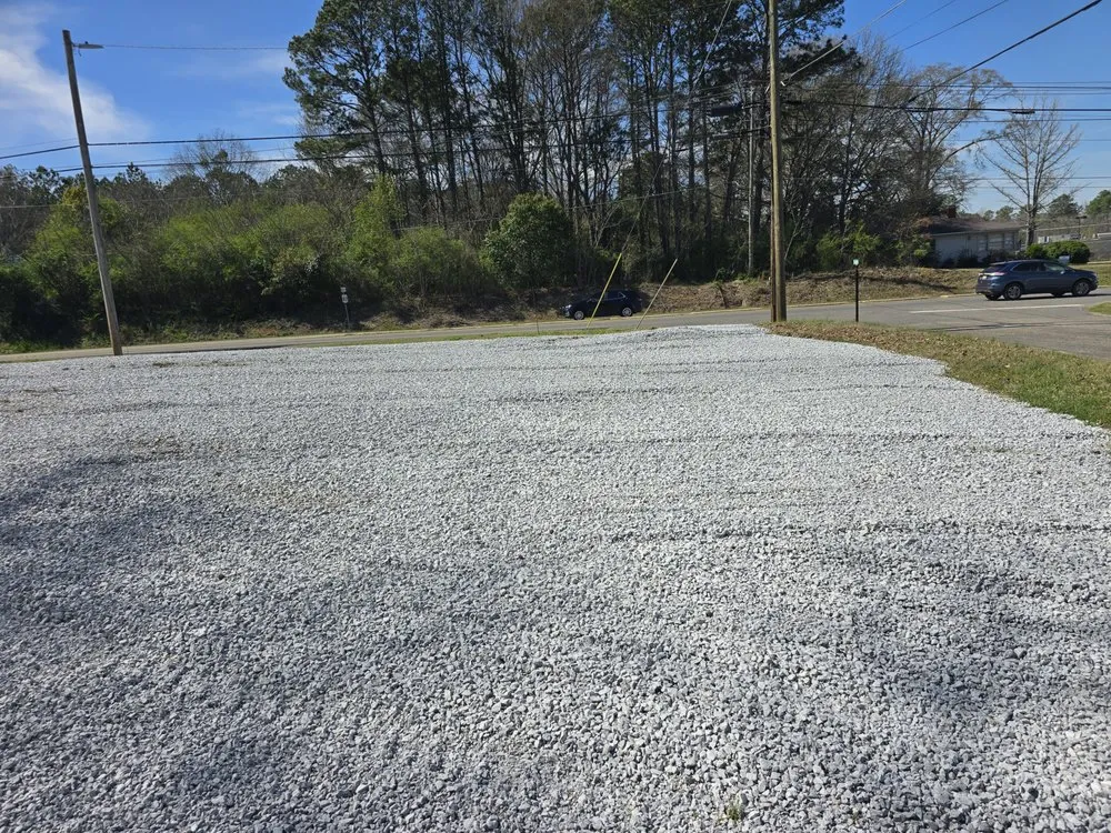 Expert lawn mowing service in Oxford, AL by Thrash,s Lawn Care