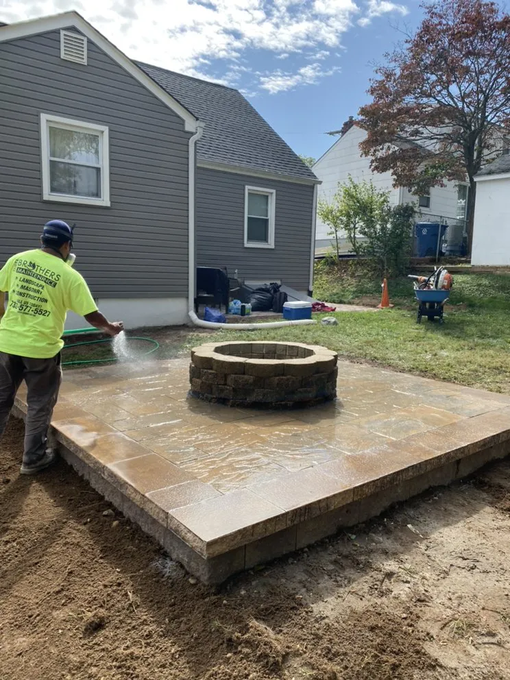 Custom outdoor landscaping experts serving Freehold, NJ - Three Brothers Maintenance