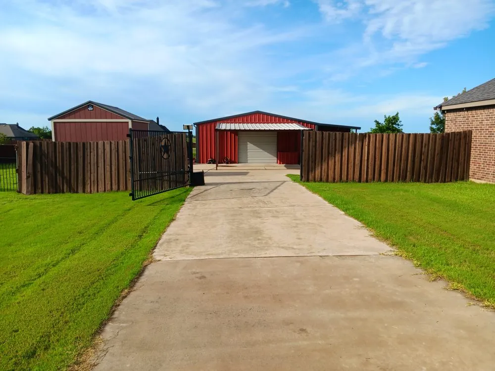 Top-rated garden landscaping in Alvarado, TX - Three D Construction