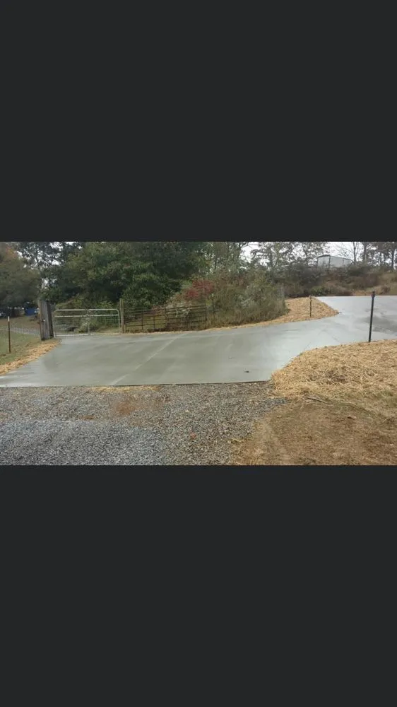 Custom yard maintenance experts serving Valatie, NY - Three Daughters Lawn Care & Decorative Concrete