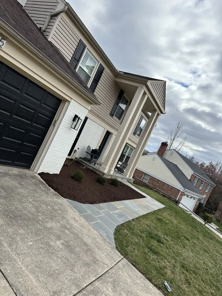 Trusted garden landscaping experts serving North Englewood, MD - Three Flowers Landscaping