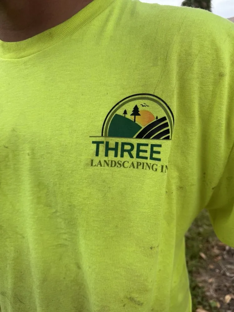 Trusted lawn mowing service experts serving Lake Worth, FL - Three J Landscape