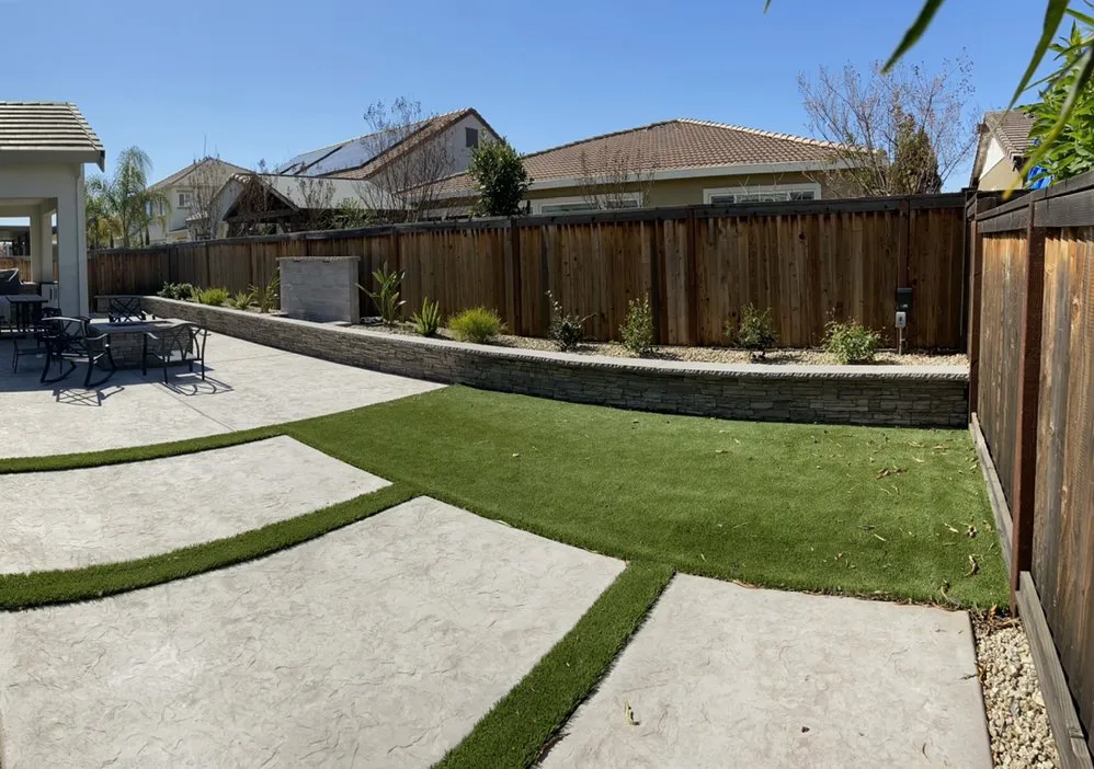 Custom outdoor landscaping in Antioch, CA - Three Lions Landscape