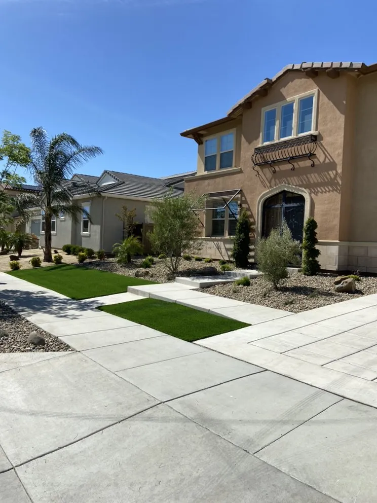 Custom garden landscaping in Antioch, CA by Three Lions Landscape
