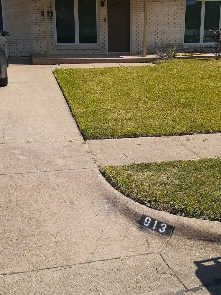 Top-rated yard maintenance experts serving Seagoville, TX - Three Pillars Landscaping