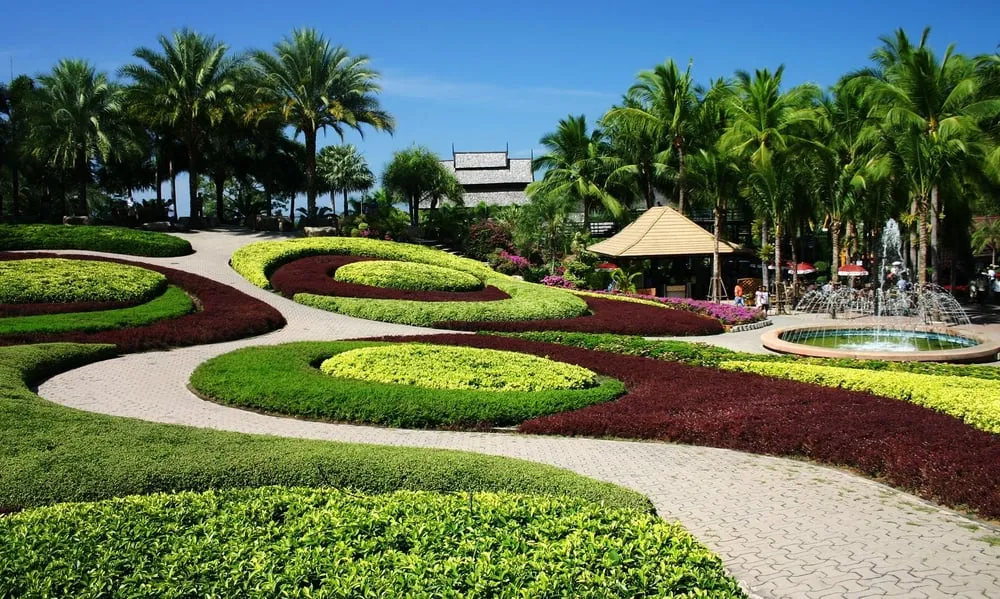 Reliable yard cleanup service for residential properties in Pittsburgh, PA by Three Rivers Landscaping