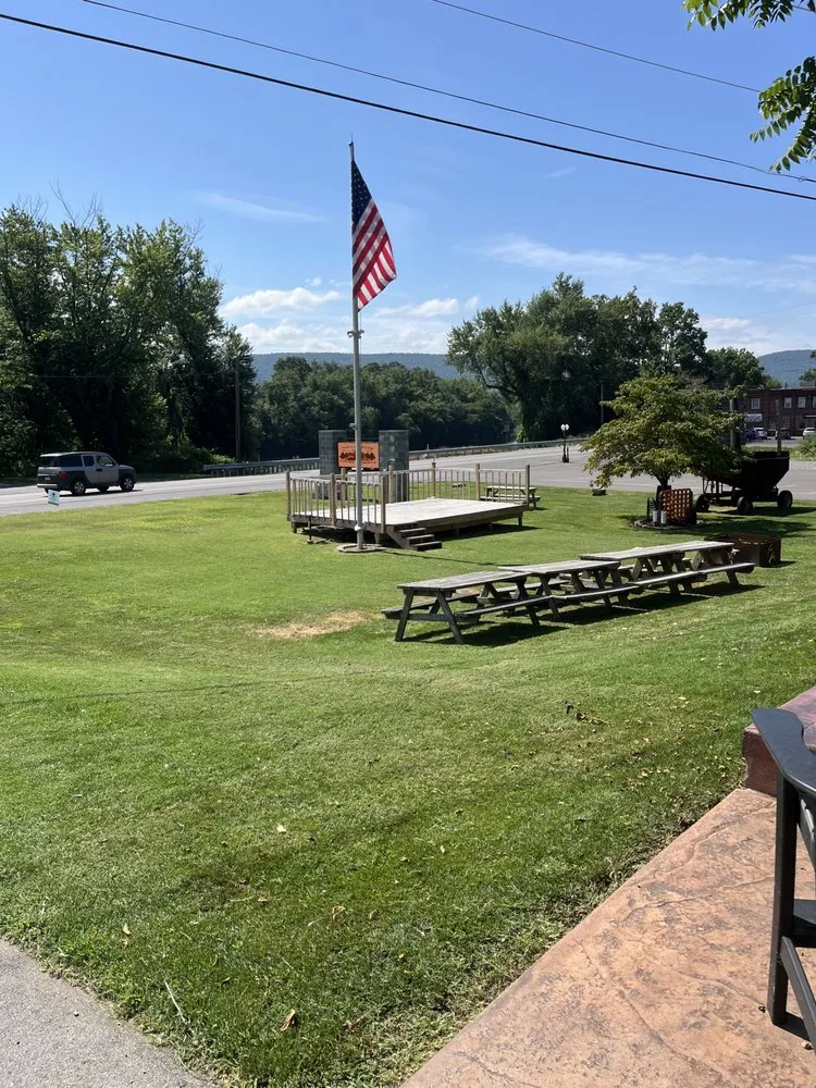 Top-rated outdoor landscaping in Jersey Shore, PA - Three Roots Landscaping