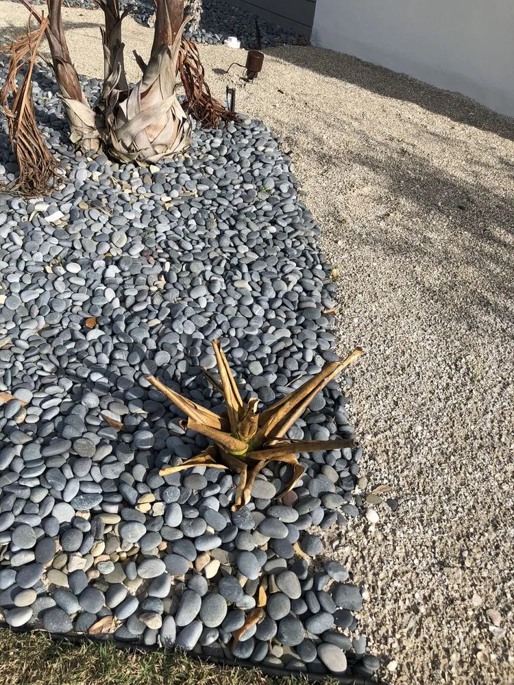 Top-rated outdoor landscaping in Palmetto, FL by Three Seasons Outdoor Living & Landscapes