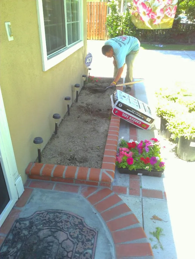 Expert landscape design in La Mirada, CA - Throckmorton's Gardening And Landscape