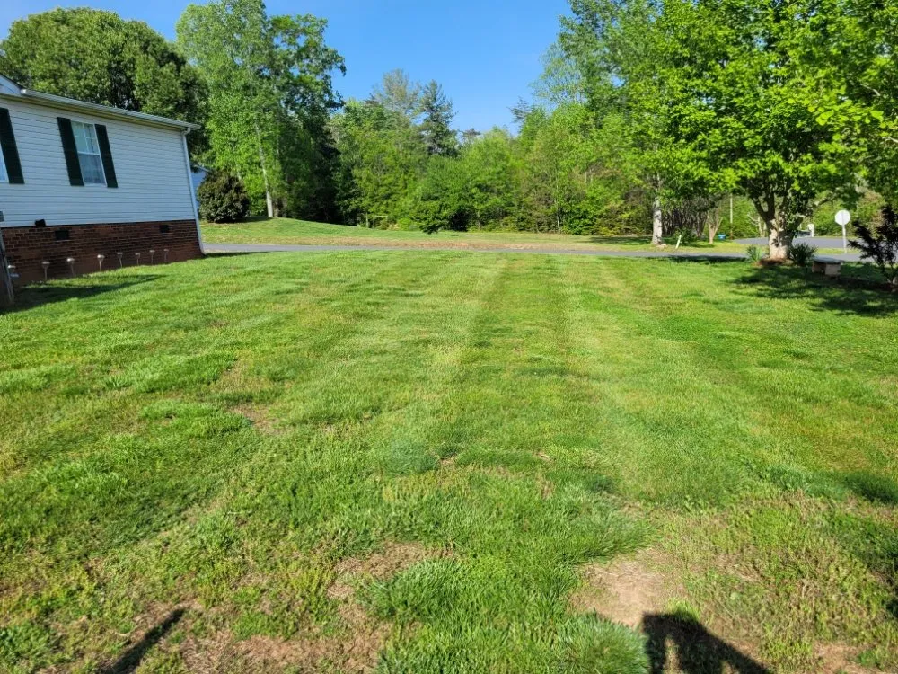 Reliable yard maintenance in Lenoir, NC by Throw'N Grass Landscaping