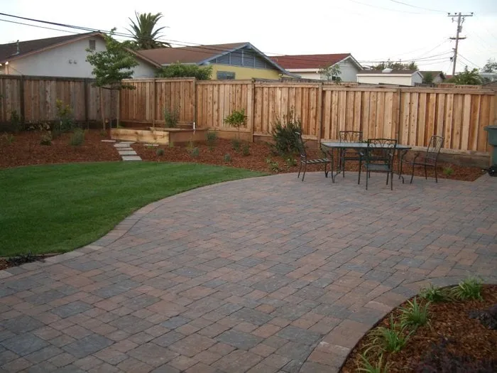 Affordable garden landscaping for homes in San Francisco, CA by Thumbellina Gardens