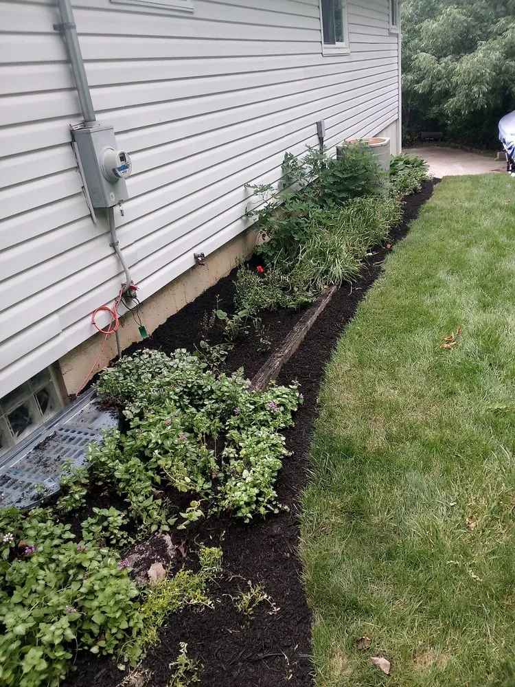 Affordable yard maintenance in Columbus, OH - Thumper's Landscaping