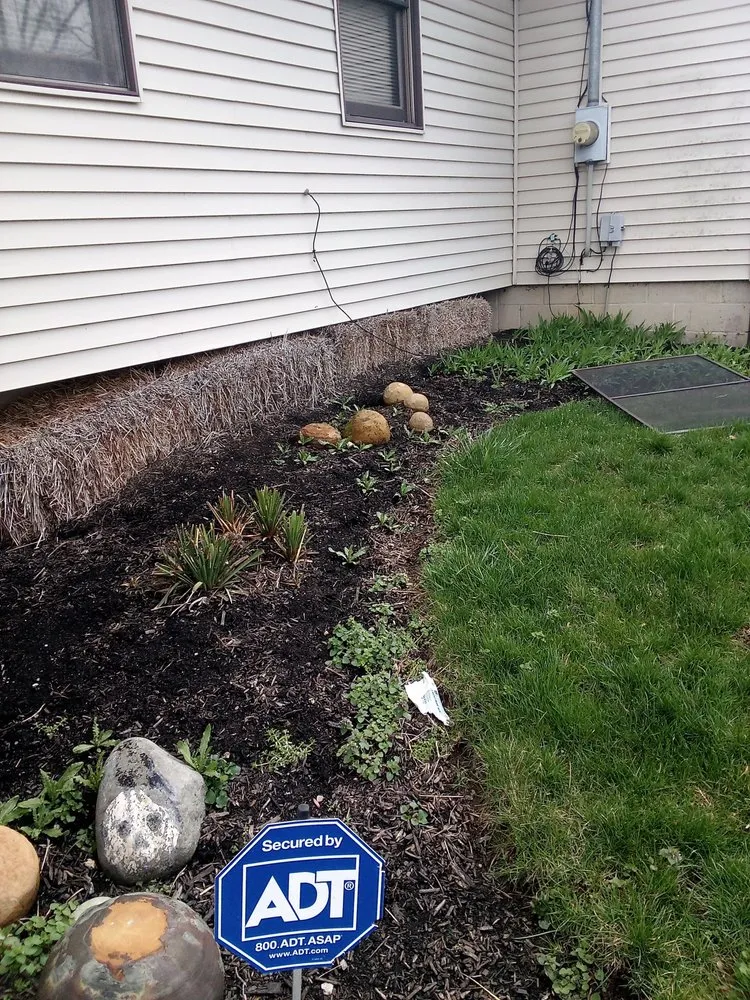 Local landscape installation in Columbus, OH by Thumper's Landscaping