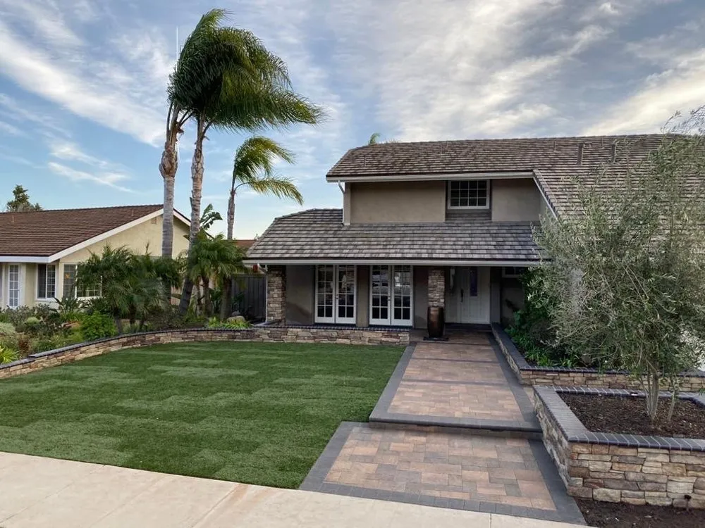 Professional landscaping services experts serving Orange, CA - Thunder Masonry & Pavers