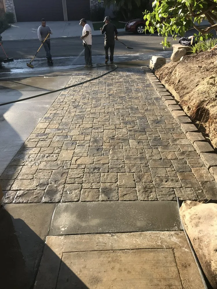 Custom outdoor landscaping in Orange, CA by Thunder Masonry & Pavers