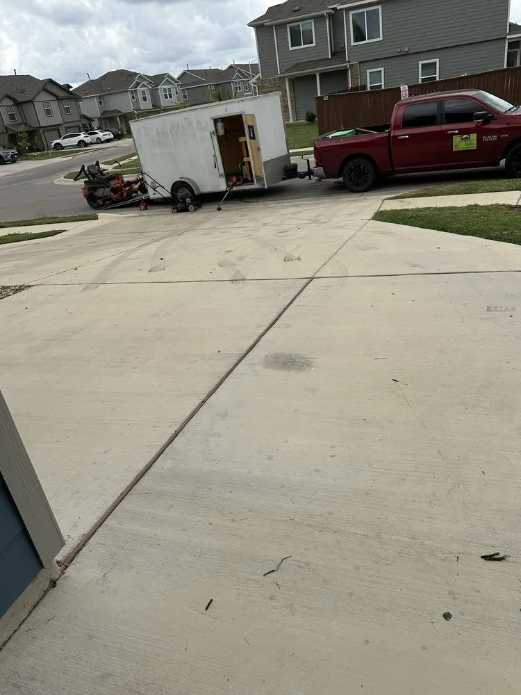 Reliable residential landscaping in Bastrop, TX by THW Landscaping