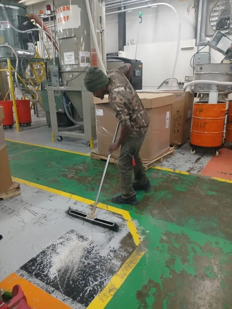 Custom yard cleanup service in Greenville, SC - T&I General Labor