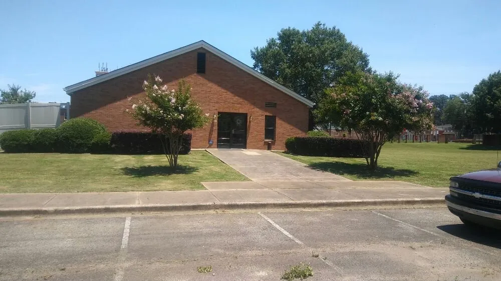 Professional residential landscaping in Birmingham, AL - Tia's Total Landscaping