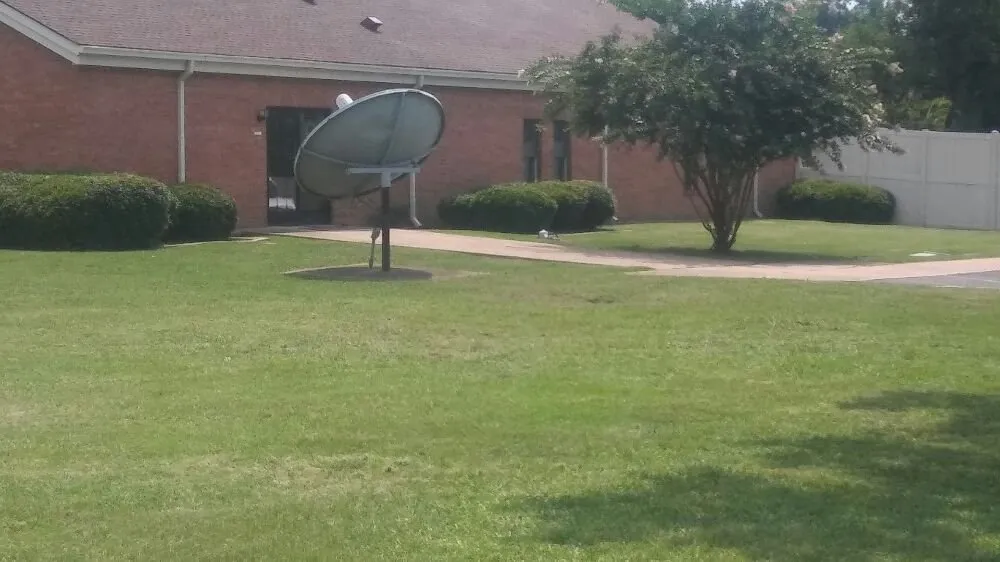 Reliable residential landscaping experts serving Birmingham, AL - Tia's Total Landscaping