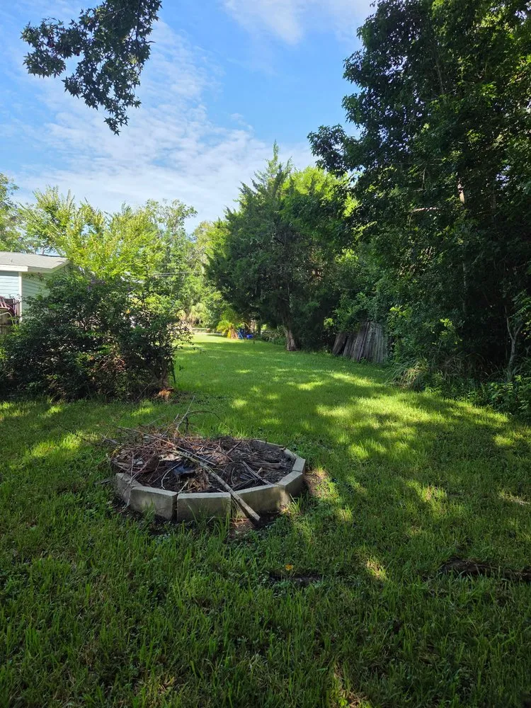 Affordable landscape installation for residential properties across New Smyrna Beach, FL - Tidal Wave Enterprises